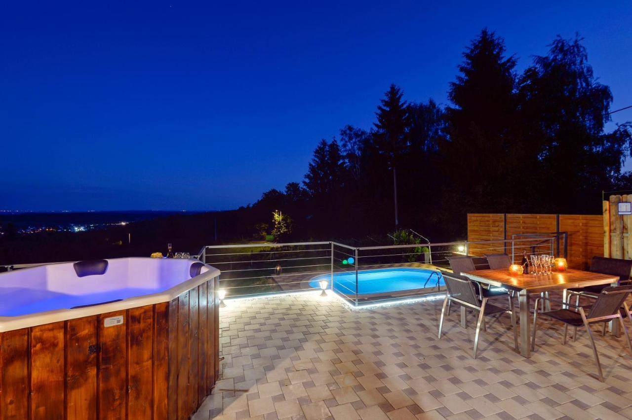 Juras Country House, Bazen, Sauna ,Hot Tube,Vrt Sveti Ivan Zelina Exteriör bild