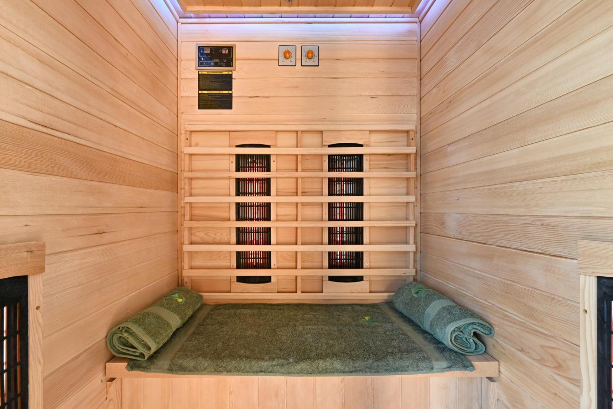 Juras Country House, Bazen, Sauna ,Hot Tube,Vrt Sveti Ivan Zelina Exteriör bild